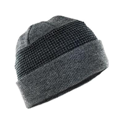 BONNET NOIR ET GRIS - TAILLE UNIQUE